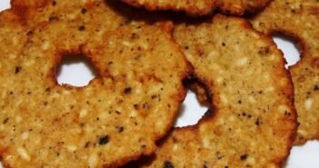 அனுமன் ஜெயந்திக்கு மிளகு வடை செய்வது எப்படி?