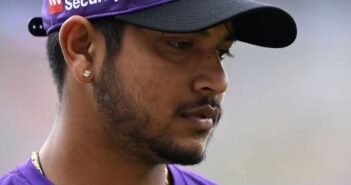 Nepal: பாலியல் வழக்கில் சிக்கிய சந்தீப் லமிச்சானுடன் கைக்குலுக்க மறுத்த ஸ்காட்லாந்து வீரர்கள்! | Scotland cricketers refuse to shake hands with rape-accused Sandeep Lamichhane