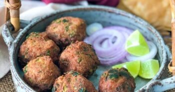 செட்டிநாடு ஸ்டைல் மட்டன் கோலா உருண்டை செய்வது எப்படி..? உங்களுக்காக இதோ ரெசிபி..