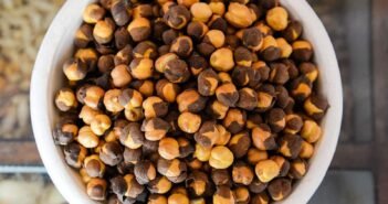 வறுத்த உப்புக்கடலையில் இத்தனை நன்மைகளா..? இது தெரியாம போச்சே..!