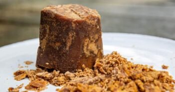 சாப்பிட்ட பிறகு ஒரு துண்டு வெல்லம்… அப்புறம் பாருங்க.. இந்த பிரச்சனையே வராது..!