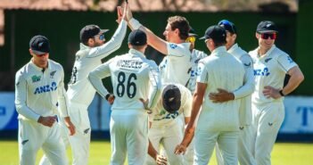 ஜிம்பாப்வே அணிக்கு எதிரான 2-வது டெஸ்டில் நியூஸிலாந்து அணி இன்னிங்ஸ், 359 ரன் வித்தியாசத்தில் வெற்றி | new zealand beats zimbabwe in second test match by innings and 359 runs