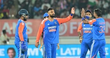 சிக்கலில் இந்திய கிரிக்கெட் அணியின் ட்ரீம்11 ஸ்பான்சர்ஷிப்! – காரணம் என்ன? | team india and dream11 sponsorship explanation