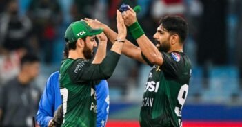 ஆசிய கோப்பை ஃபைனலில் இந்தியாவுடன் பாக். பலப்பரீட்சை: வங்கதேசத்தை 11 ரன்களில் வீழ்த்தியது! | Pakistan to play Asia Cup final with team india beats Bangladesh in super 4