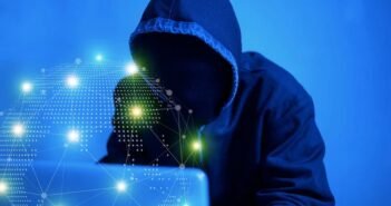 போலி சம்மன், டிஜிட்டல் கைது மூலம் ரூ.100 கோடியை மோசடி செய்த குஜராத் கும்பல்: 4 பேர் கைது | Gujarat Gang Defrauds Rs. 100 Crore Through Fake Summons; 4 Arrested by Enforcement Directorate