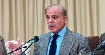 “இஸ்லாமாபாத் தீவிரவாத தாக்குதலுக்கு இந்தியாதான் காரணம்” – பாகிஸ்தான் பிரதமர் குற்றச்சாட்டு | Islamabad Court Blast: Pakistan Points Finger at India as TTP Violence Escalates