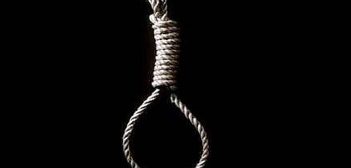 தருமபுரி : மாணவன் தற்கொலை; துயரம் தாங்காமல் பிளஸ் டூ மாணவி தற்கொலை!/School girl student suicide