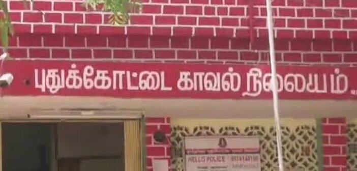 பிரிந்து சென்ற மனைவி; கட்டிலில் இரு குழந்தைகளுடன் கருகிக் கிடந்த கணவன் – விரக்தியில் விபரீத முடிவு!