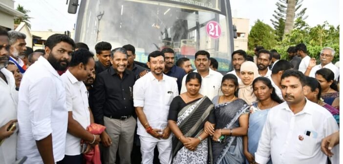 சாதிய பாகுபாட்டால் இயக்கப்படாத அரசுப் பேருந்து – இயக்க வைத்து பயணித்த அமைச்சர் வன்னி அரசு!