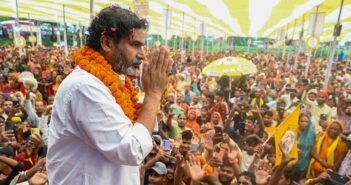 பீகார் இடைத்தேர்தல்: பிரசாந்த் கிஷோர் வெற்றி உறுதி; பாஜக பின்னடைவு; தற்போதைய நிலவரம் என்ன?