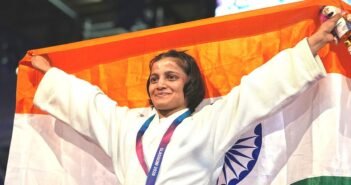 தந்தையின் கனவு, மகளின் வரலாறு… ஜூடோவில் இந்தியாவுக்கு முதல் காமன்வெல்த் தங்கம் வென்ற அஸ்மிதா டே! | Asmita Dey make history as India’s first gold medallists in judo at Commonwealth Games