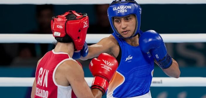 CWG: காமன்வெல்த் போட்டியில் அடுத்தடுத்து தங்கம்; சாதனைப் படைத்த ப்ரீத்தி பவார், ஜாஸ்மின்! | CWG 2026 Preeti Pawar, Jaismine Lamboria put India on top with gold in boxing